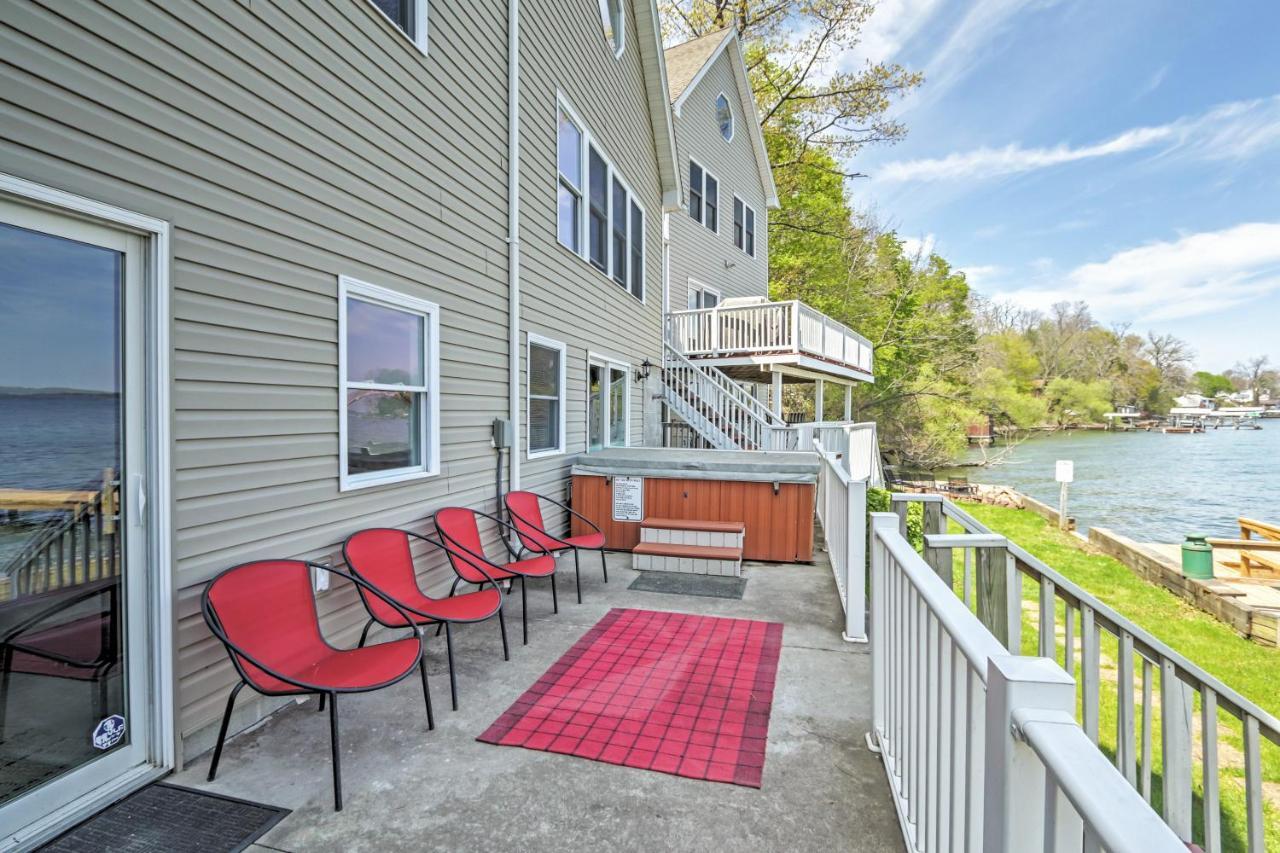 Waterfront Seneca Lake House Fire Pit And Boat Dock Geneva Esterno foto