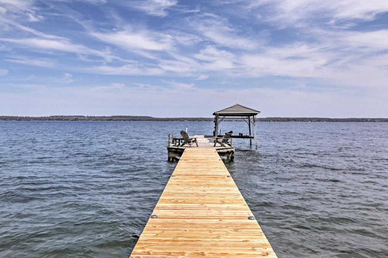 Waterfront Seneca Lake House Fire Pit And Boat Dock Geneva Esterno foto